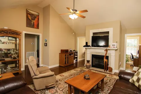 255 Bear Oak Dr, Smithfield, NC 27577 photo 6