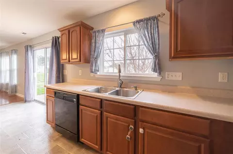 720 Weathervane Dr, Durham, NC 27703 photo 3