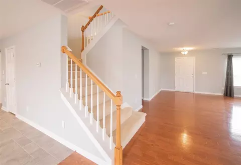 720 Weathervane Dr, Durham, NC 27703 photo 9