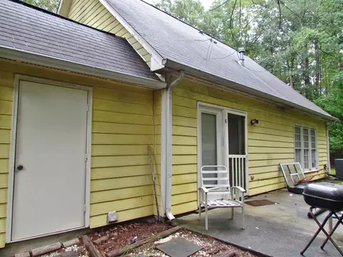 908 Goldendale Dr, Durham, NC 27703 photo 4