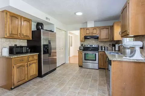 5807 Hadrian Dr, Durham, NC 27703 photo 12