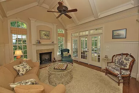 2 Thornblade Ct, Durham, NC 27712 photo 8