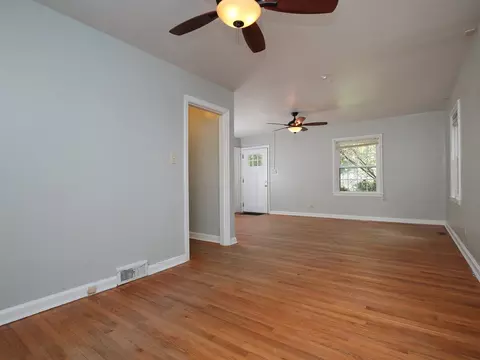 2520 Elgin St, Durham, NC 27704 photo 5