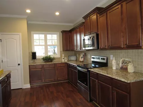 95 Watersedge Ln, Smithfield, NC 27577 photo 7