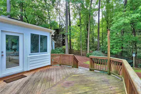203 Dutchess Dr, Cary, NC 27513 photo 16