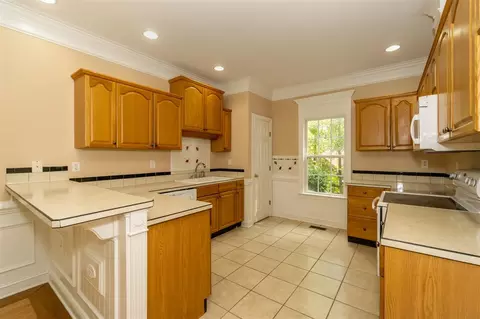 1004 Luminary Ln, Willow Spring, NC 27592 photo 6