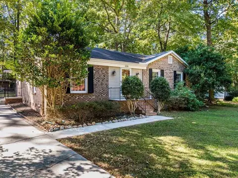 606 Webster St, Cary, NC 27511 photo 2