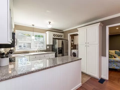 606 Webster St, Cary, NC 27511 photo 5