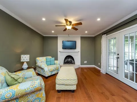 606 Webster St, Cary, NC 27511 photo 10