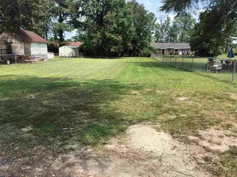 519 Mill St, Smithfield, NC 27577 photo 3