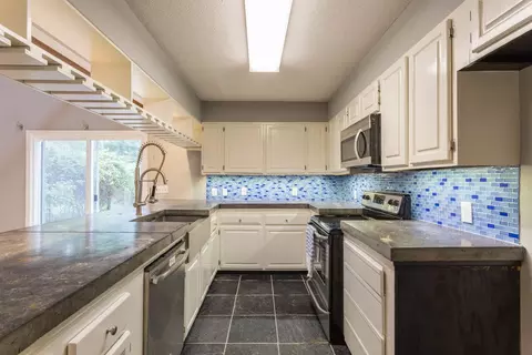 1710 Kendall Dr, Durham, NC 27703 photo 6