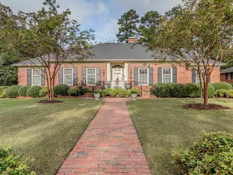1008 S Crescent Dr, Smithfield, NC 27577 photo 1