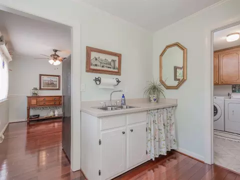 1008 S Crescent Dr, Smithfield, NC 27577 photo 13