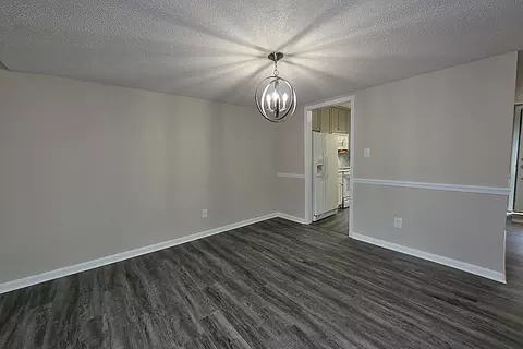 5809 Nottoway Ct #E, Raleigh, NC 27609 photo 6