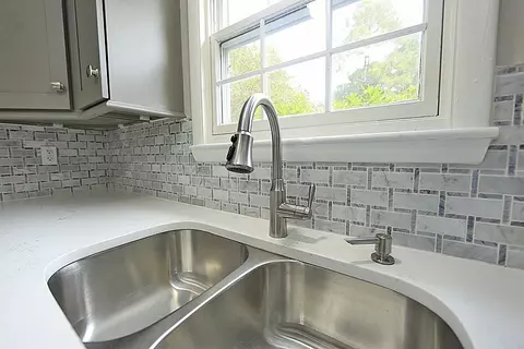 5809 Nottoway Ct #E, Raleigh, NC 27609 photo 5