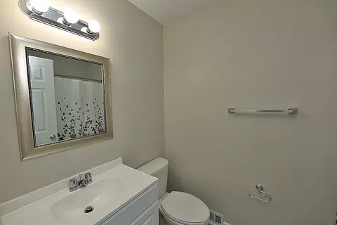 5809 Nottoway Ct #E, Raleigh, NC 27609 photo 14