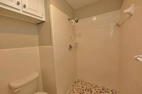 5809 Nottoway Ct #E, Raleigh, NC 27609 photo 12