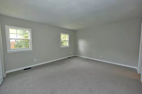 5809 Nottoway Ct #E, Raleigh, NC 27609 photo 10