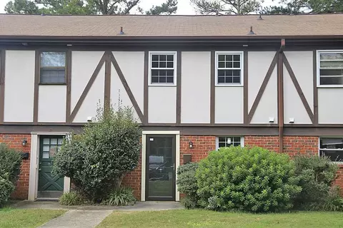 5809 Nottoway Ct #E, Raleigh, NC 27609 photo 1