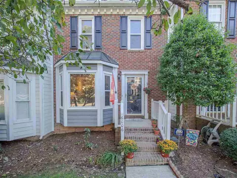 6006 Epping Forest Dr, Raleigh, NC 27613 photo 2
