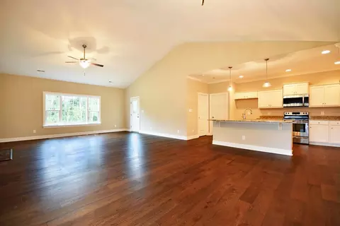2282 Iris Dr, Haw River, NC 27258 photo 8