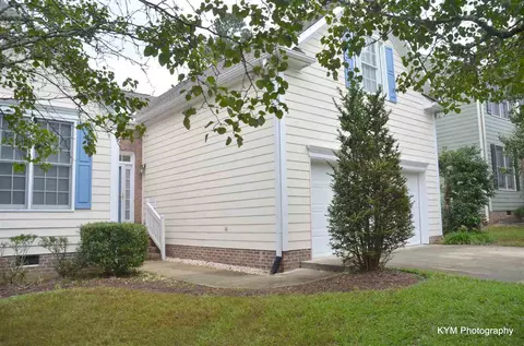 808 Clearview Ln, Durham, NC 27713 photo 2