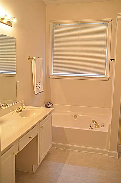 808 Clearview Ln, Durham, NC 27713 photo 20
