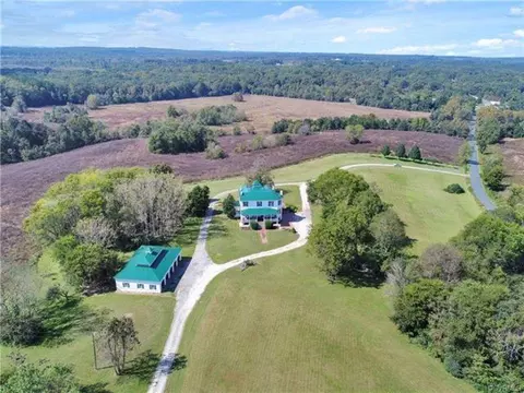 650 Sylvan Hill Rd, Saxe, VA 23967 photo 2