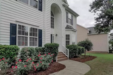 4 Mayflower Ct, Durham, NC 27703 photo 1