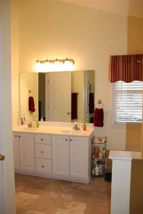 3204 Wilderness Rd, Durham, NC 27712 photo 16