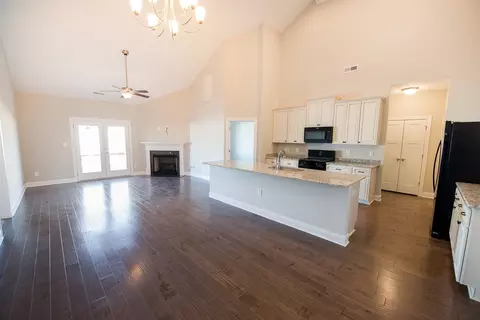 93 Revelstoke Dr, Garner, NC 27529 photo 2