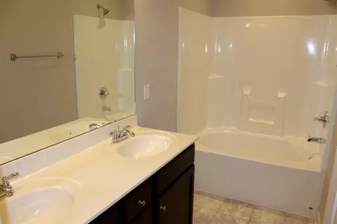 40 Fox Run Cir, Benson, NC 27504 photo 8