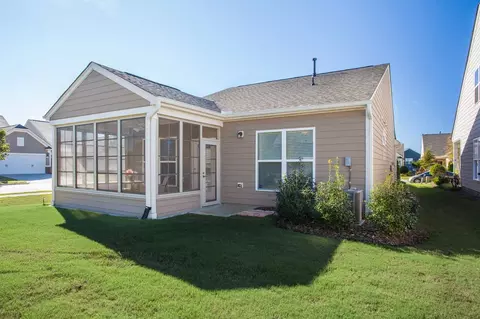 102 Chambers Field Ct, Durham, NC 27703 photo 2