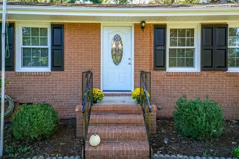 406 Bryan St, Garner, NC 27529 photo 4