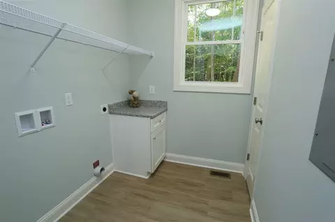 3915 Shoccoree Dr, Durham, NC 27705 photo 20