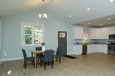 3915 Shoccoree Dr, Durham, NC 27705 photo 6