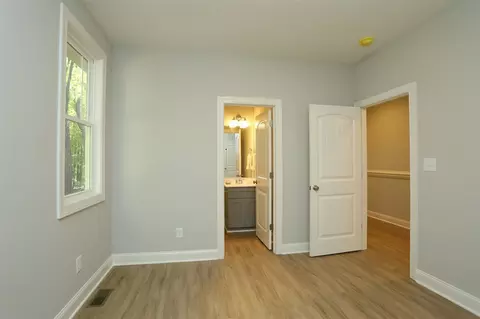 3915 Shoccoree Dr, Durham, NC 27705 photo 15