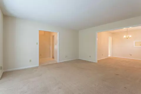 5201 Hadrian Dr, Durham, NC 27703 photo 3