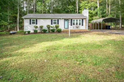4705 Kinlock Dr, Durham, NC 27712 photo 3