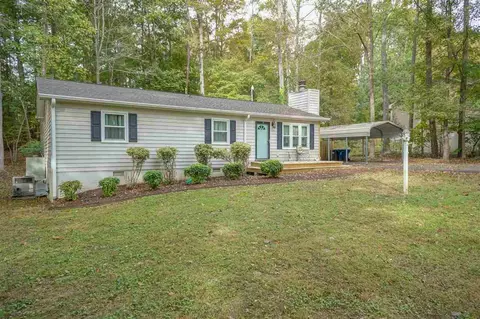 4705 Kinlock Dr, Durham, NC 27712 photo 2