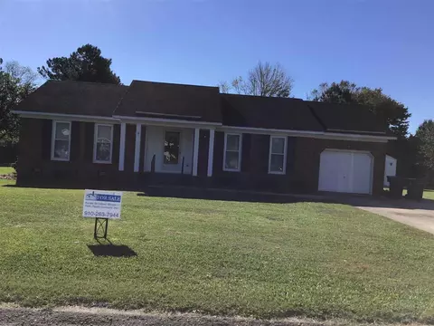 107 Marion Dr, Erwin, NC 28339 photo 3