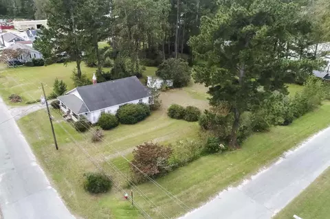 110 4th St, Erwin, NC 28339 photo 1