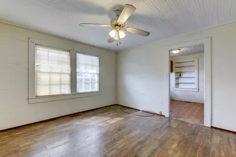 110 4th St, Erwin, NC 28339 photo 15