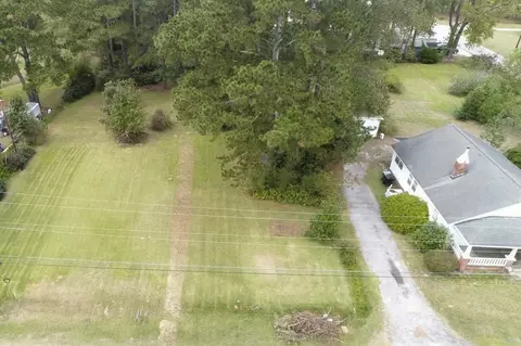 110 4th St, Erwin, NC 28339 photo 2