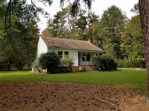 7 Meadowbrook Dr, Durham, NC 27712 photo 2