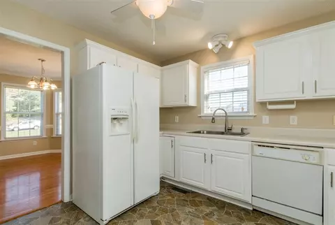 137 Richard Dr, Garner, NC 27529 photo 8