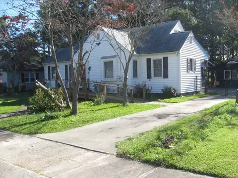 410 E Powell St E, Clinton, NC 28328 photo 3