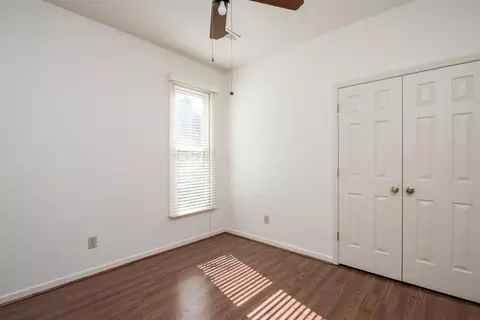 81 Stonehill Ct, Durham, NC 27704 photo 17