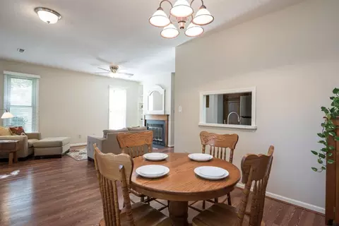81 Stonehill Ct, Durham, NC 27704 photo 7