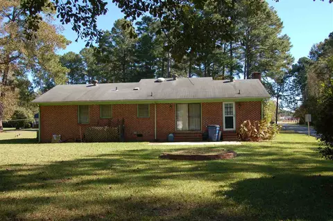 203 Birch St, Smithfield, NC 27577 photo 2